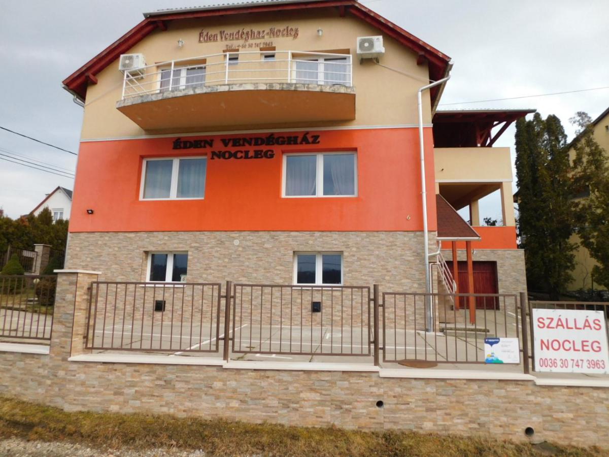 Eden Vendeghaz Hotel Miskolc Buitenkant foto