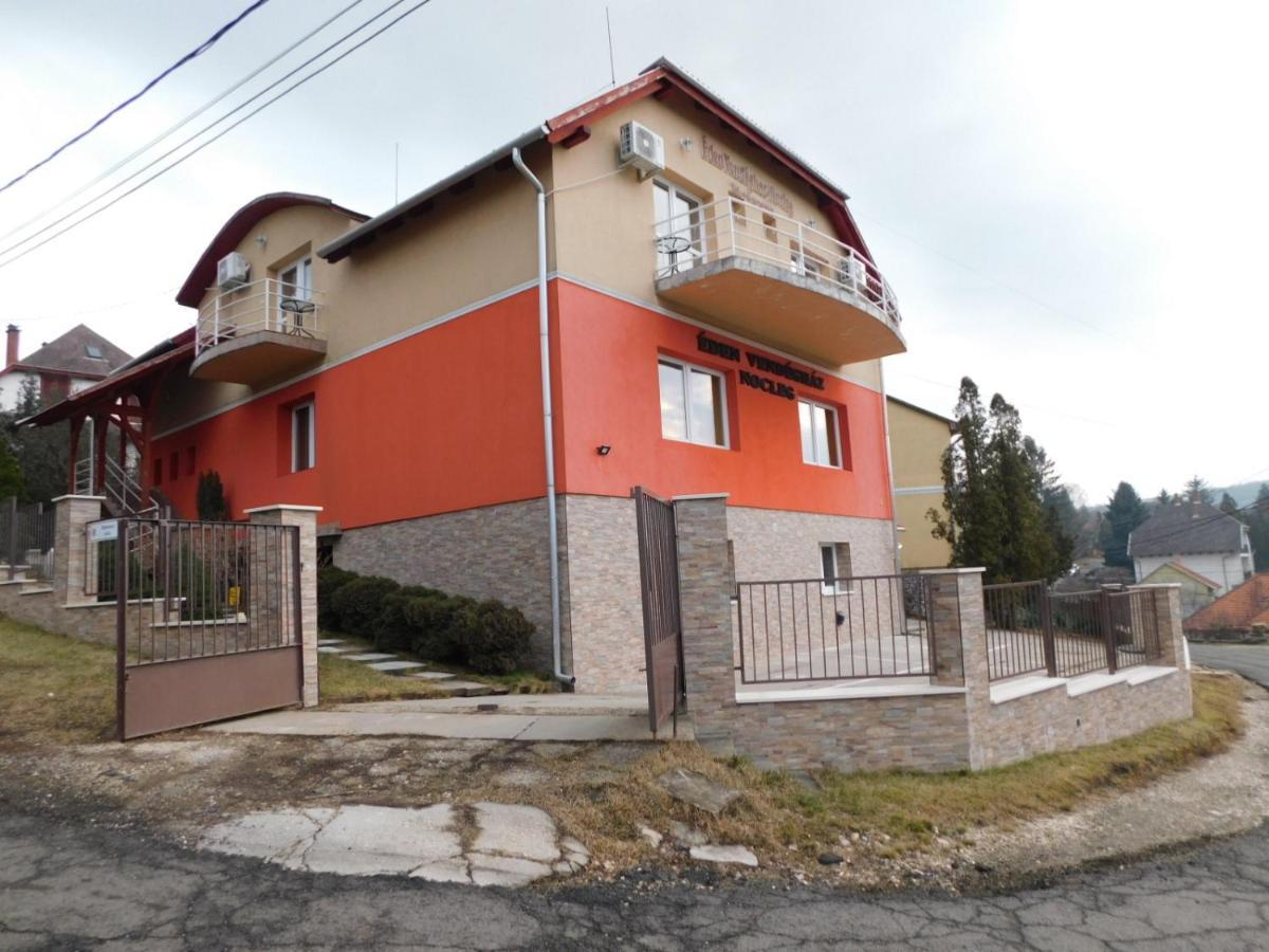 Eden Vendeghaz Hotel Miskolc Buitenkant foto